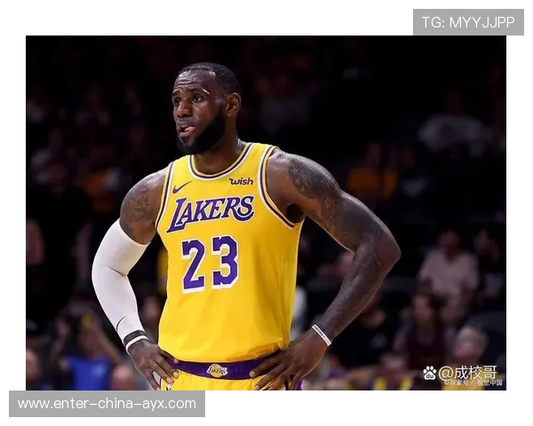 詹姆斯冲突中冷静取分,湖人胜果稳稳到握