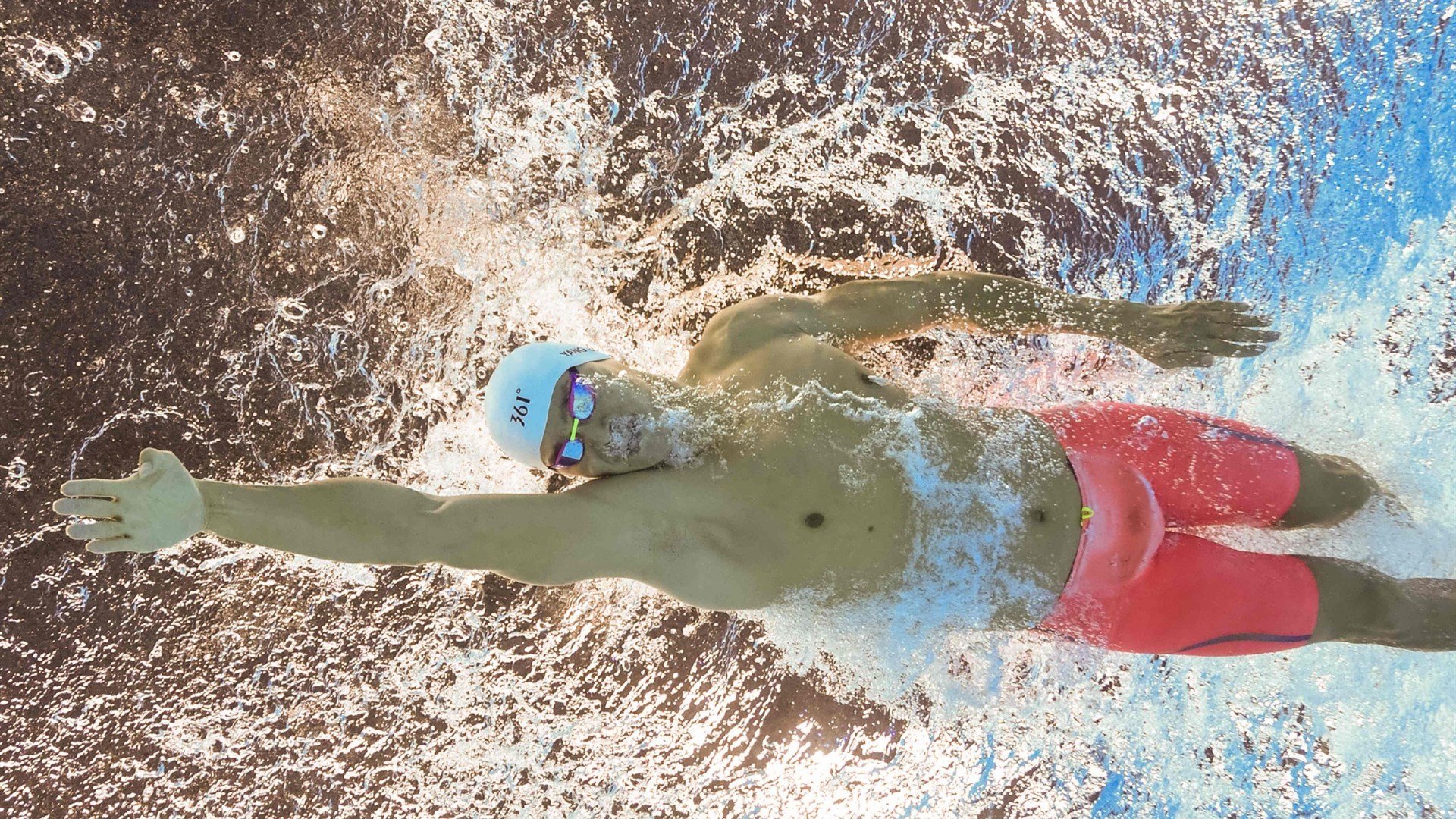 _运动装备智未来:科技改写运动产业_,科技运动服